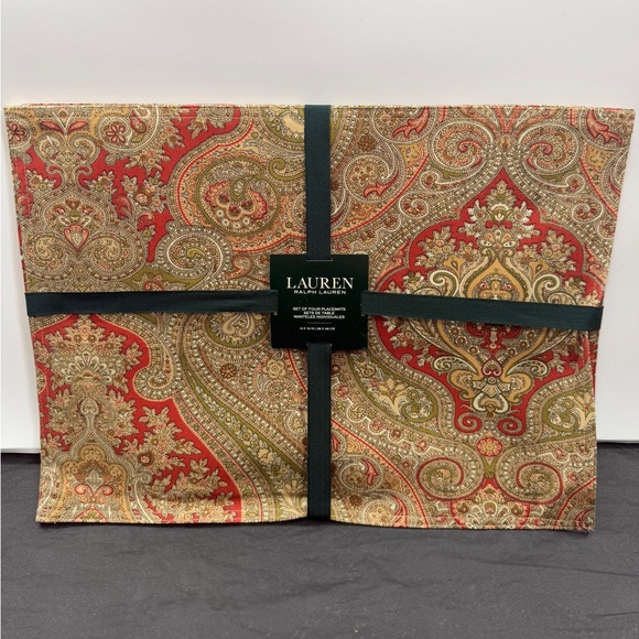 NWT Lauren Ralph Lauren Paisley Placemat Set - Picture 2 of 6